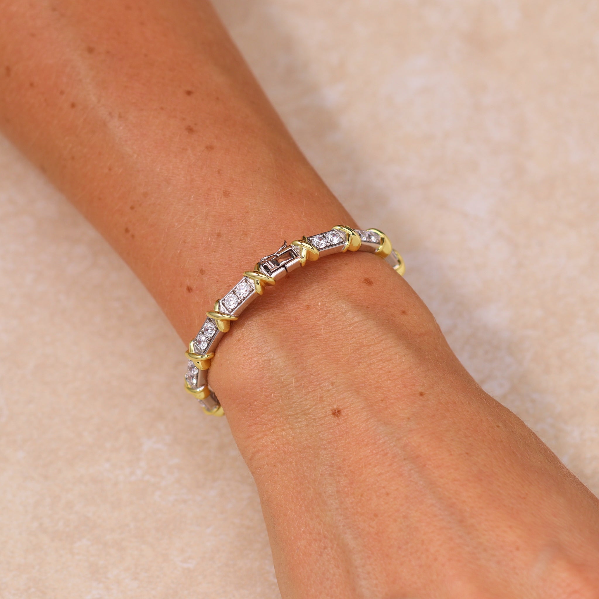 Giana Bangle