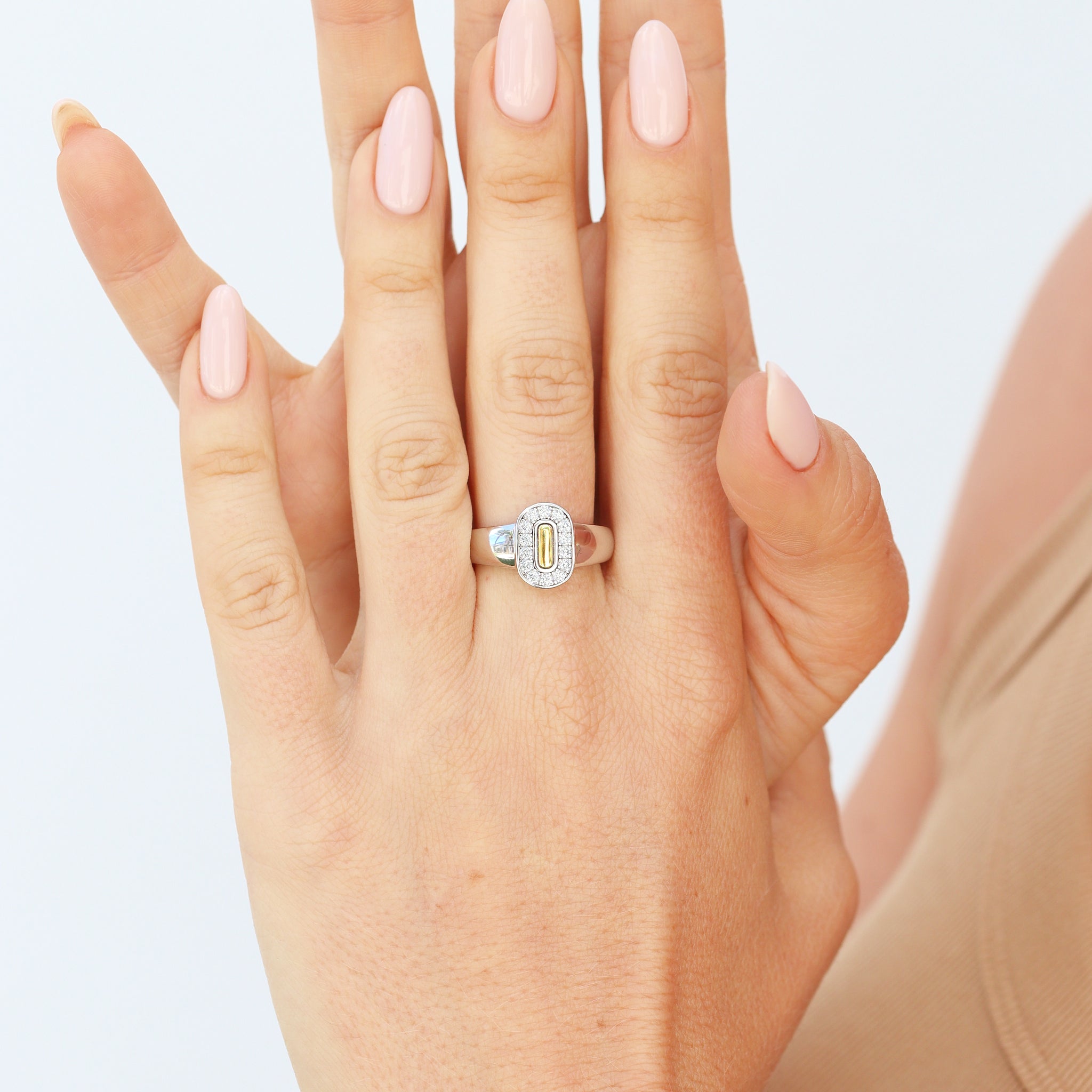 Noemi Gemstone Ring