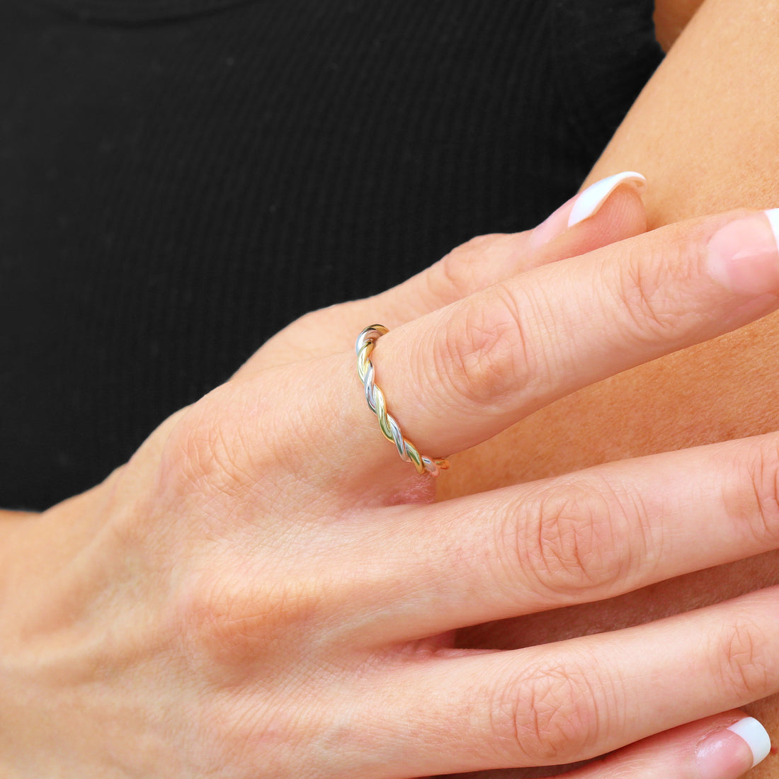 Diletta Twist Ring in sterling silver and 14k gold, view 7