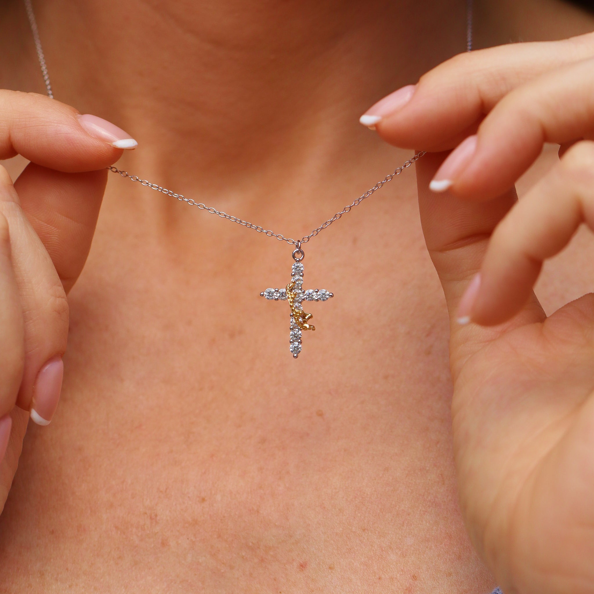 Elisabetta Cross Spinner Necklace