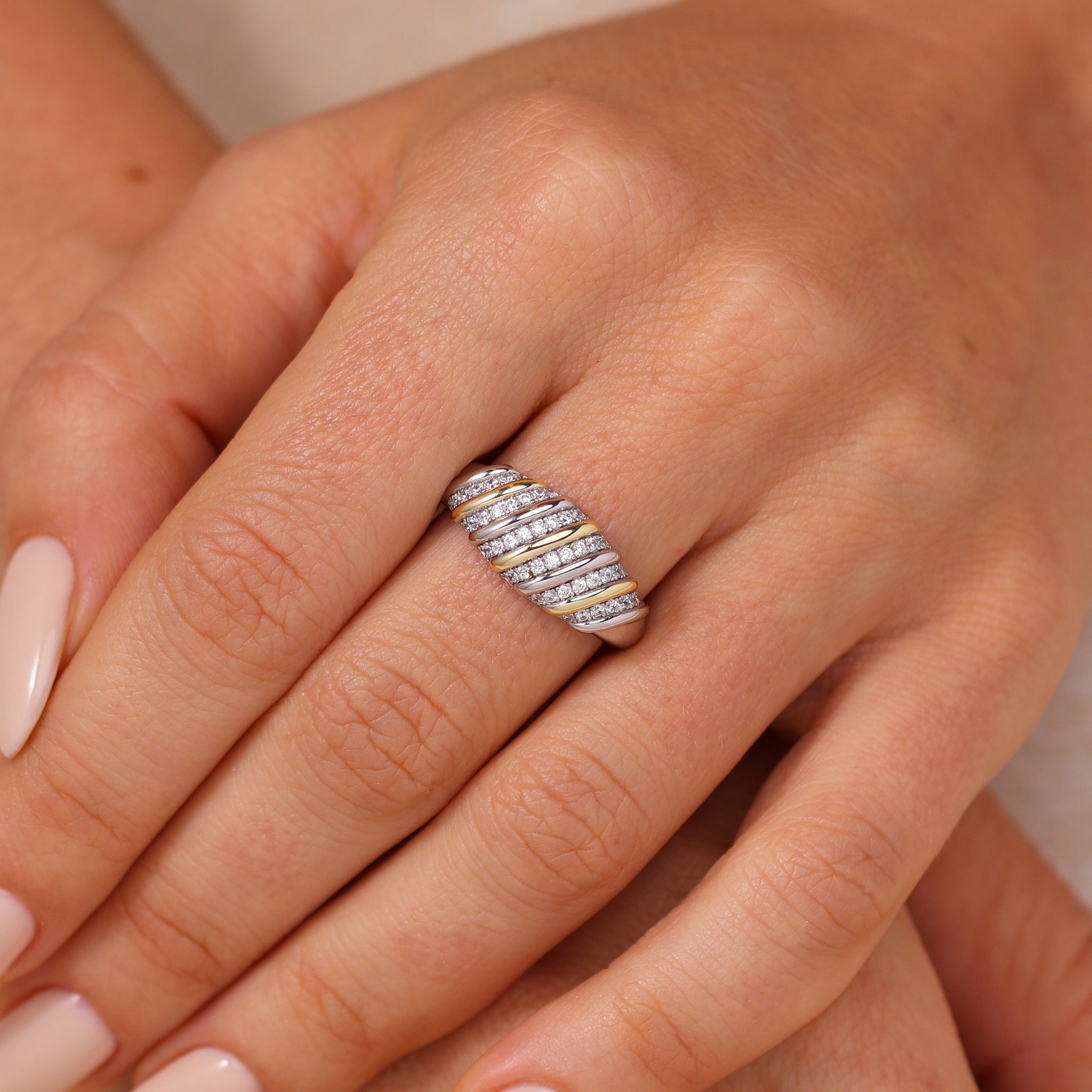 Fiona Croissant Ring