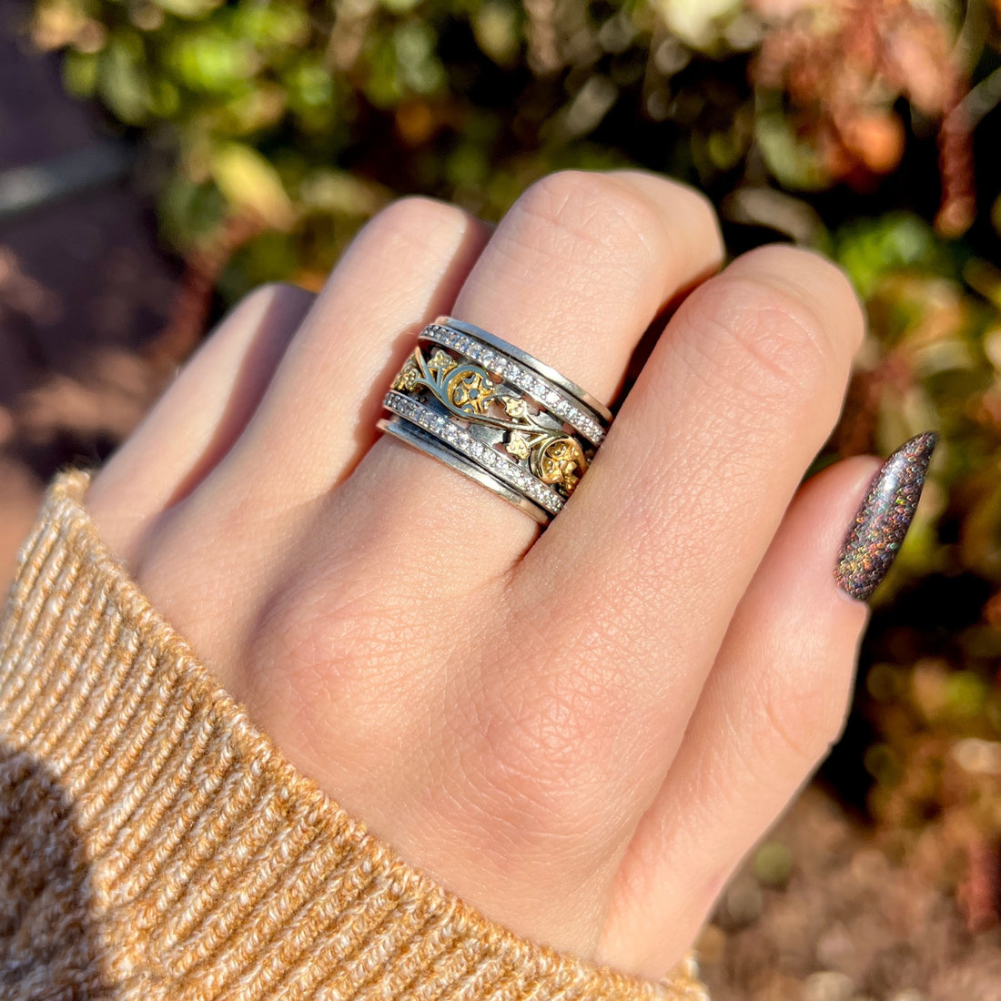 Gia Spinner Ring