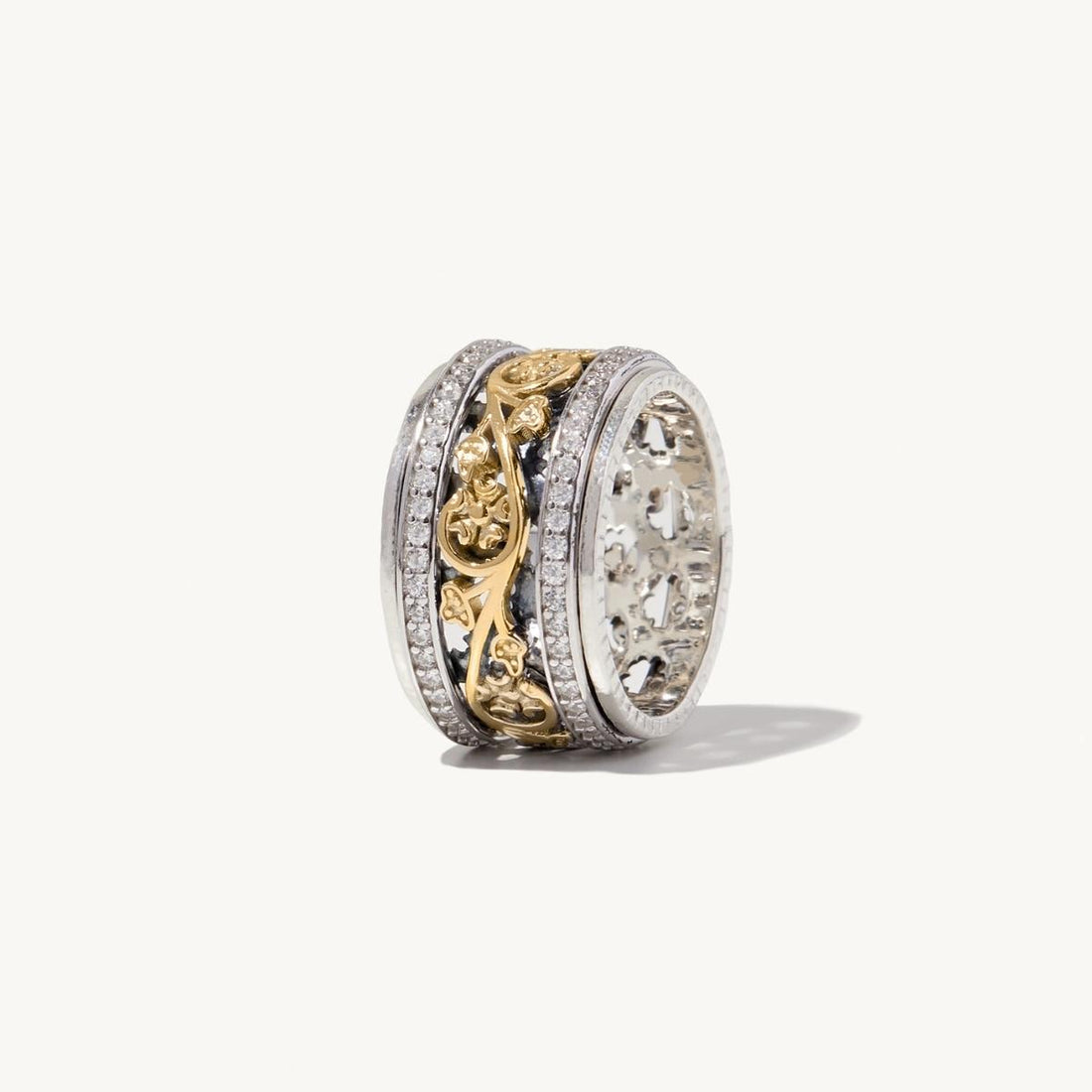 Gia Spinner Ring